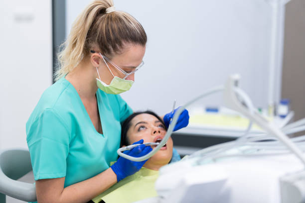 Best Emergency Tooth Extraction in Shrewsbury, MO